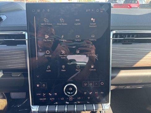 New 2026 GMC Sierra EV Denali image 25