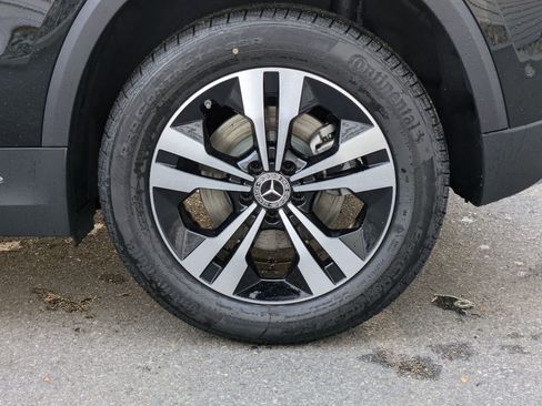 New 2025 Mercedes-Benz GLA 250 4MATIC image 16