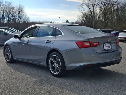 Used 2024 Chevrolet Malibu LT image 4
