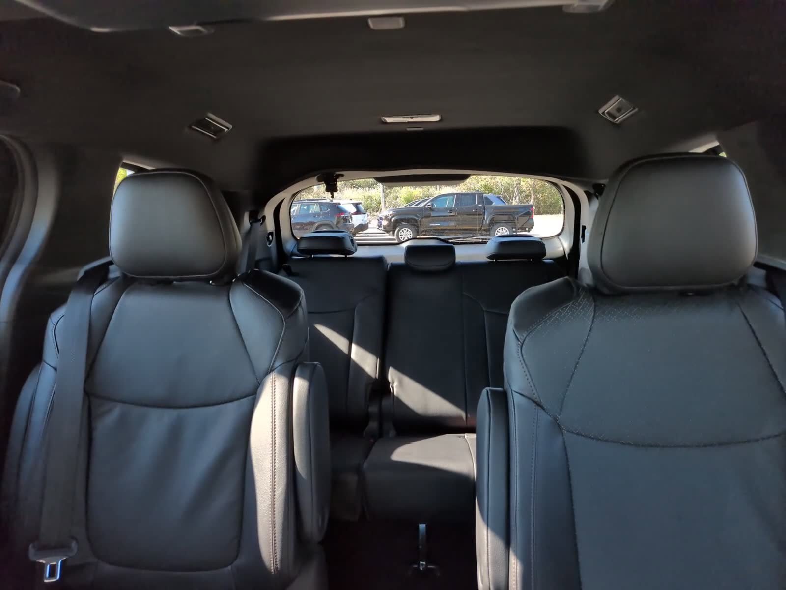 New 2026 Toyota Sienna Platinum AWD/4WD image 24