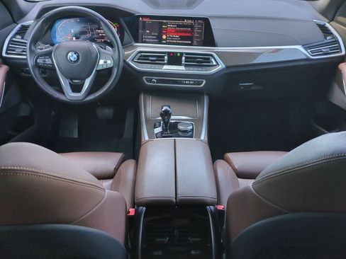 Used 2022 BMW X5 xDrive40i w/ Premium Package AWD/4WD image 14