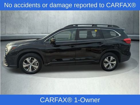 Used 2023 Subaru Ascent Premium w/ Convenience Package image 2