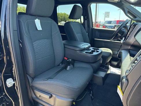 New 2026 RAM 3500 Tradesman AWD/4WD image 13