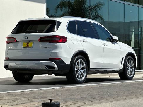 Used 2019 BMW X5 xDrive40i w/ Premium Package 2 AWD/4WD image 3