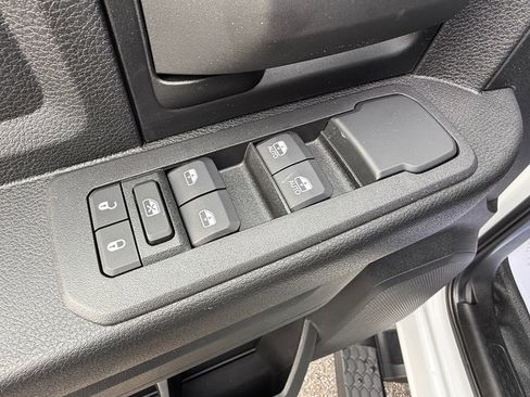 New 2026 RAM 3500 Tradesman w/ Chrome Appearance Group image 16