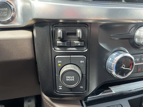 Used 2025 Ford F250 King Ranch AWD/4WD image 26