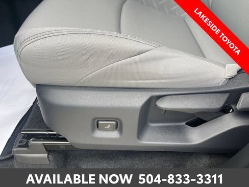 Certified 2026 Toyota Tacoma SR5 AWD/4WD image 27