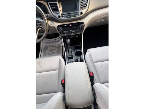 Used 2018 Hyundai Tucson Value w/ Cargo Package AWD/4WD image 15