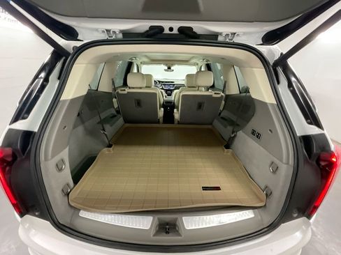 Used 2020 Cadillac XT6 Premium Luxury image 26