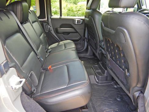 Used 2021 Jeep Wrangler Unlimited Rubicon w/ Trailer Tow Package AWD/4WD image 22