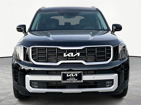 Certified 2025 Kia Telluride SX Prestige image 3