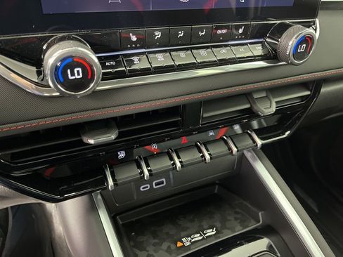 New 2026 Chevrolet Colorado Z71 image 30