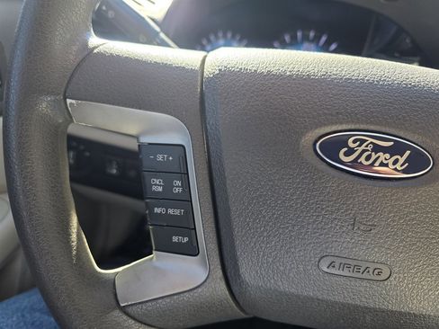Used 2010 Ford Fusion SE image 21