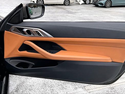 Used 2021 BMW M440i Convertible w/ Premium Package image 19