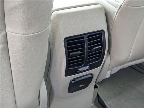 Used 2014 Ford Escape Titanium image 18