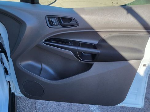 Used 2022 Ford Transit Connect XL image 16