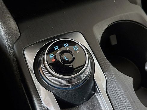 New 2025 Ford Escape PHEV FWD w/ PHEV Premium Package image 18