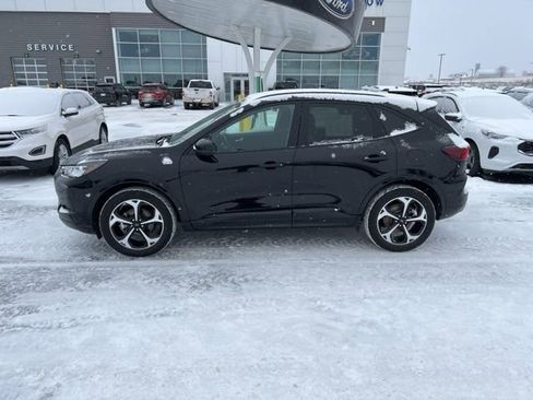 Used 2023 Ford Escape ST-Line Select w/ Tech Pack #2 image 8