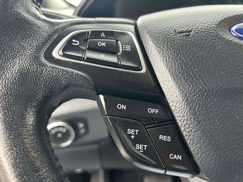 Certified 2018 Ford EcoSport SE image 19