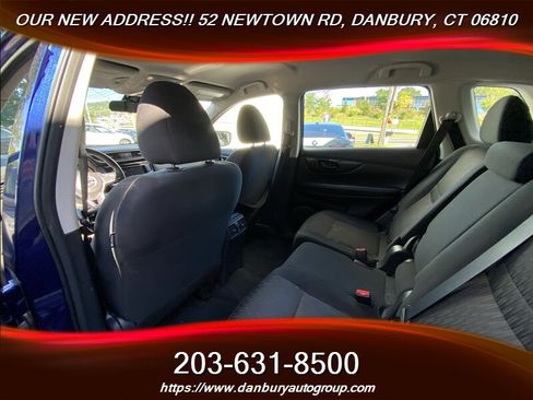 Used 2020 Nissan Rogue S AWD/4WD image 25