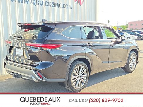Used 2022 Toyota Highlander Platinum AWD/4WD image 7