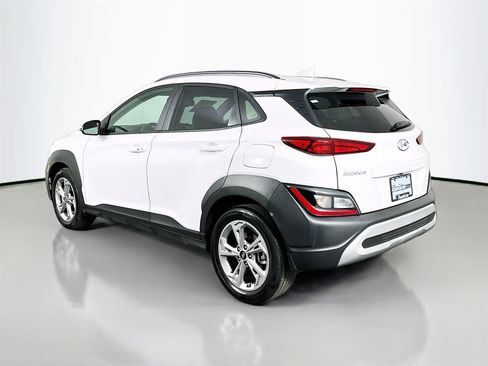 Used 2023 Hyundai Kona SEL image 5