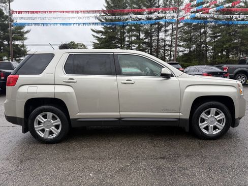 Used 2015 GMC Terrain SLE w/ LPO, Protection Package image 4