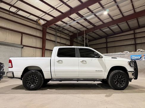Used 2019 RAM 1500 Big Horn RWD image 4