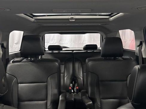 Used 2019 GMC Acadia SLT image 20