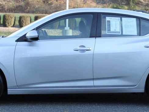 Used 2023 Nissan Sentra SV w/ All-Weather Package image 9