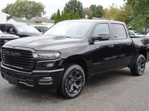 Used 2025 RAM 1500 Sport w/ Sport Level 1 Equipment Group AWD/4WD image 1