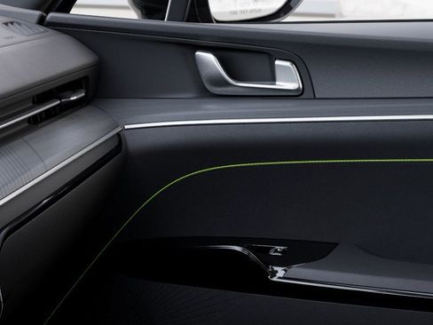 New 2026 Kia K5 GT FWD image 25