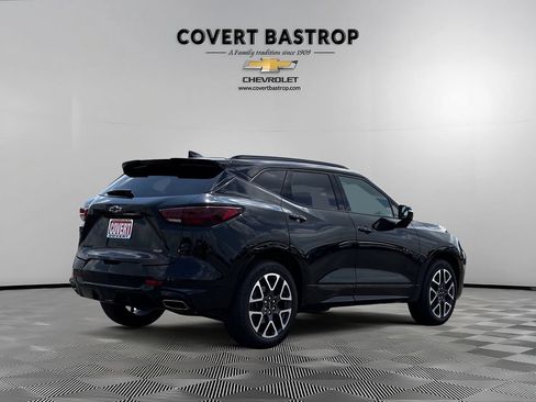 Certified 2025 Chevrolet Blazer RS w/ Enhanced Convenience Package FWD image 9