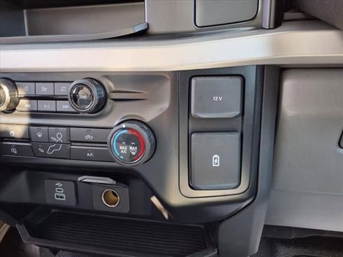 Certified 2024 Ford F550 2WD Regular Cab Super Duty image 19