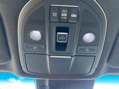 Used 2018 Genesis G80 3.3T Sport image 24