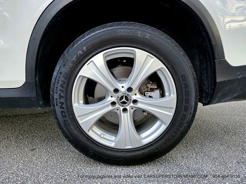 Used 2018 Mercedes-Benz GLC 300 w/ Premium Package image 87