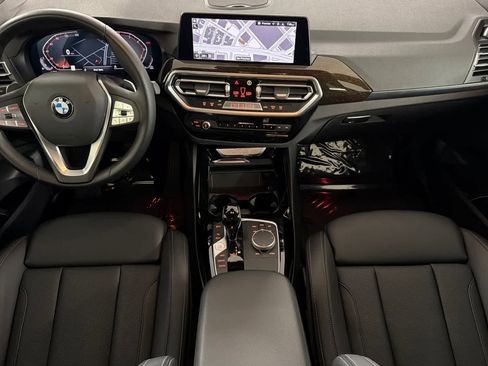 Used 2023 BMW X3 sDrive30i image 3