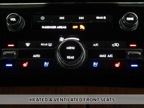 Used 2022 Lincoln Navigator Reserve AWD/4WD image 10