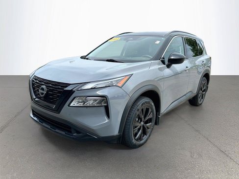 Used 2023 Nissan Rogue SV w/ SV Premium B Package FWD image 8
