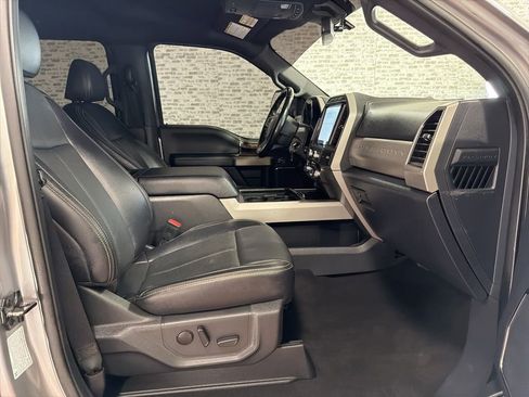 Used 2022 Ford F250 Lariat w/ Lariat Value Package image 11