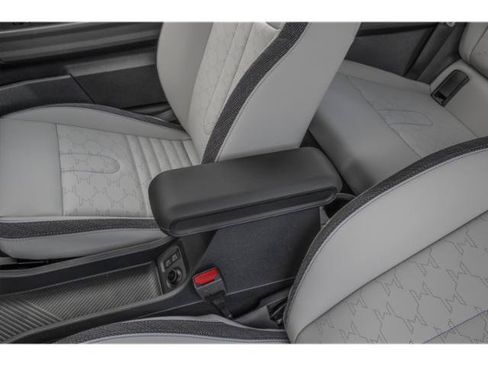 New 2027 MINI Cooper 2-Door Hardtop FWD image 10