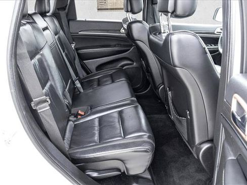 Used 2015 Jeep Grand Cherokee Limited AWD/4WD image 25