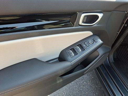 Certified 2024 Honda Civic Sport Touring image 12