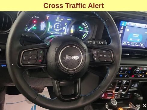 Used 2024 Jeep Wrangler Unlimited Rubicon 4xe w/ Safety Group AWD/4WD image 7