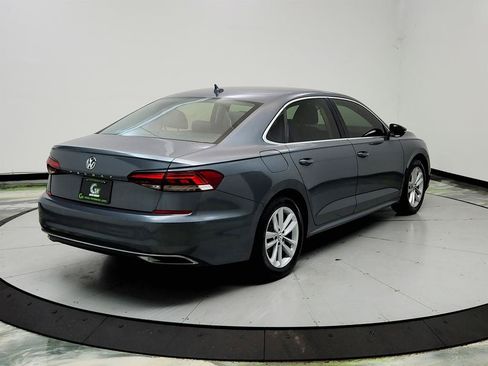 Used 2020 Volkswagen Passat 2.0T SE FWD image 5