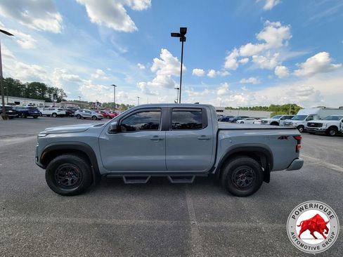 Used 2025 Nissan Frontier PRO-4X w/ Pro Convenience Package AWD/4WD image 2