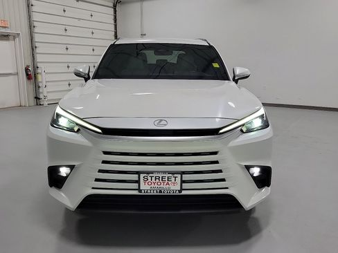 Used 2025 Lexus TX 350 AWD w/ Convenience Package image 2