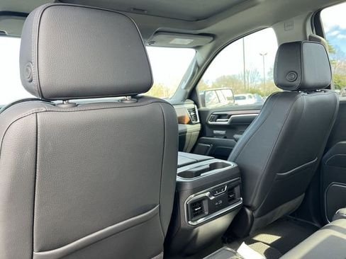 Used 2025 GMC Sierra 1500 Denali image 31