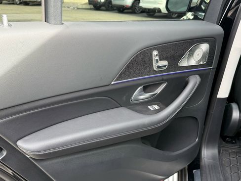 Certified 2026 Mercedes-Benz GLS 450 4MATIC image 24