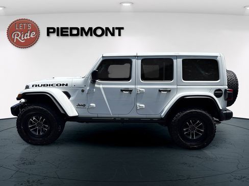 Used 2024 Jeep Wrangler Unlimited Rubicon 392 AWD/4WD image 4